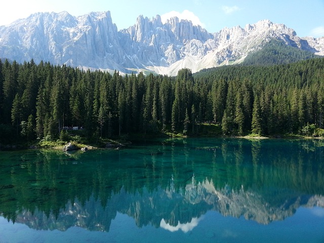 lago di carezza